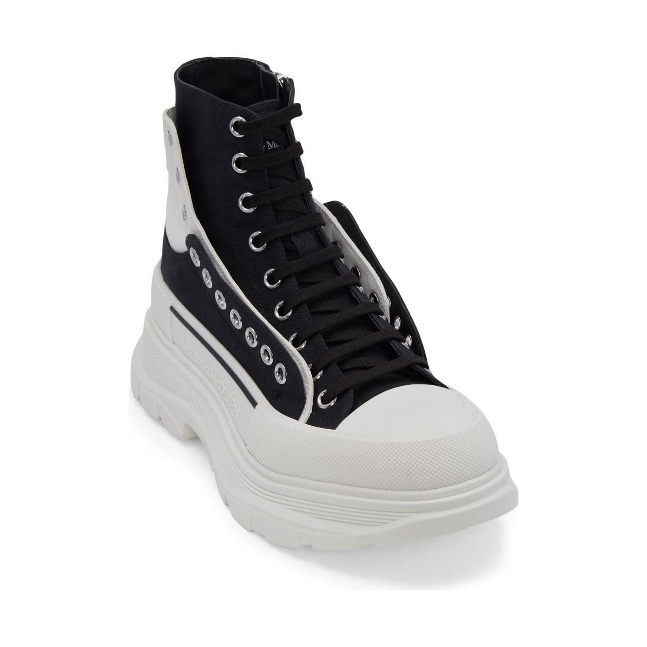 Alexander McQueen Tread Slick lace-up Fastening Boots Boots Alexander Mcqueen Black