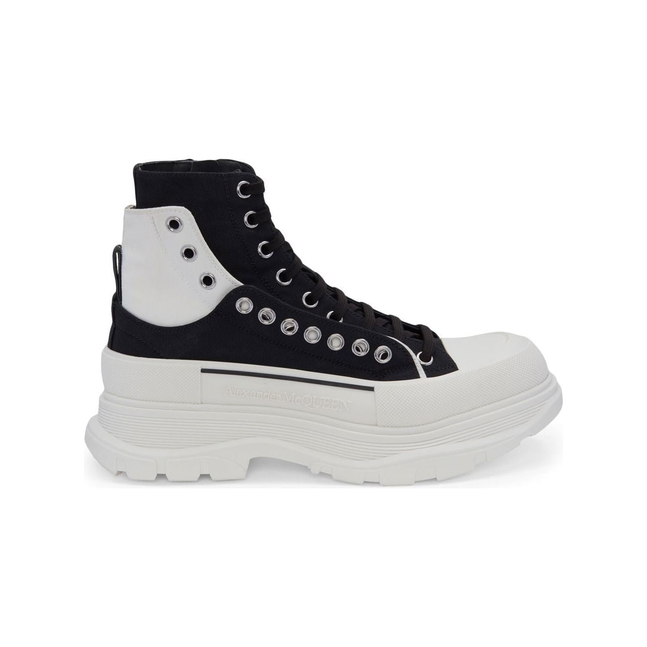 Alexander McQueen Tread Slick lace-up Fastening Boots Boots Alexander Mcqueen Light Gray