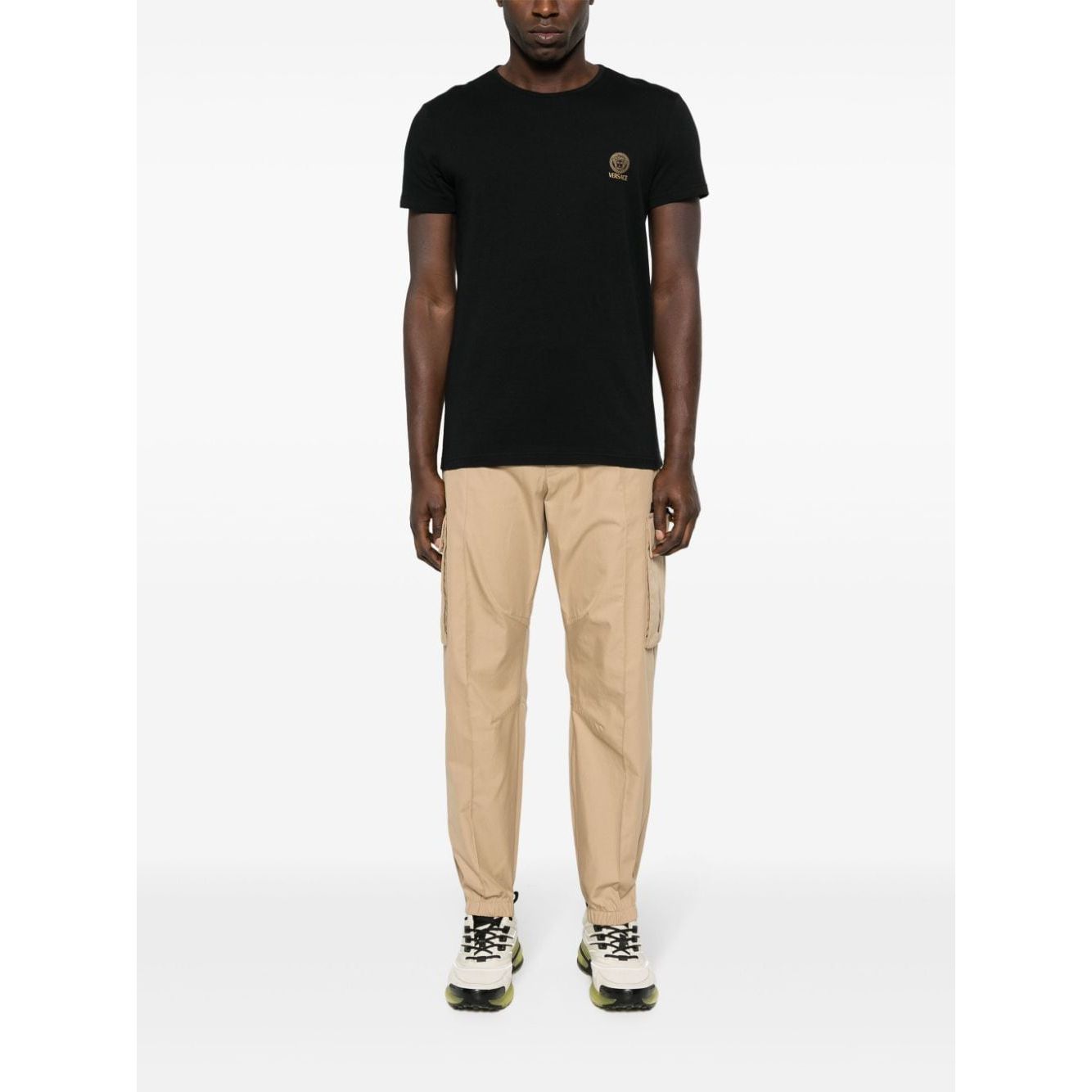 Versace Medusa T-shirt in Black Topwear Versace White Smoke