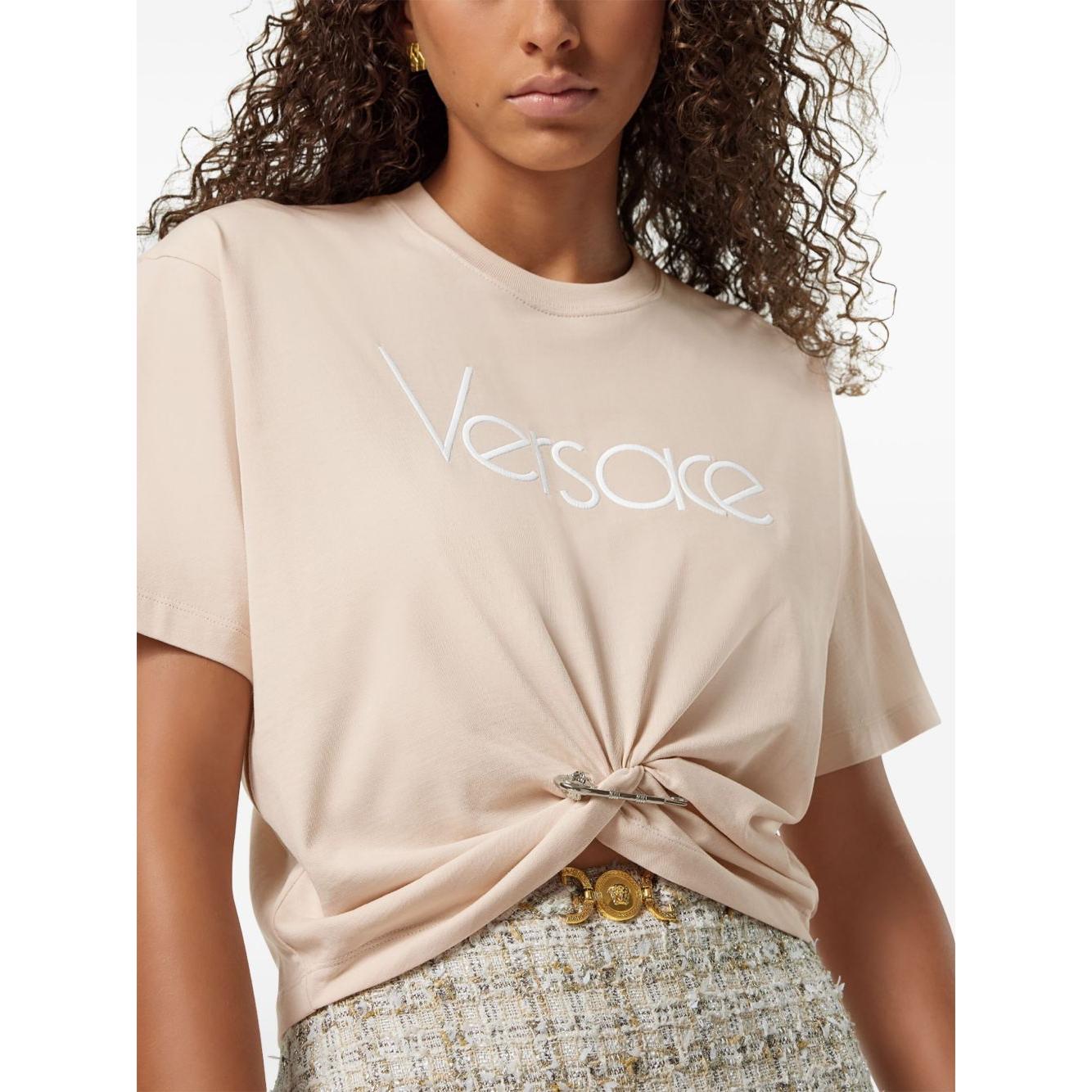 Versace 1978 Re-Edition Logo Safety Pin Short T-Shirt Topwear Versace Light Gray