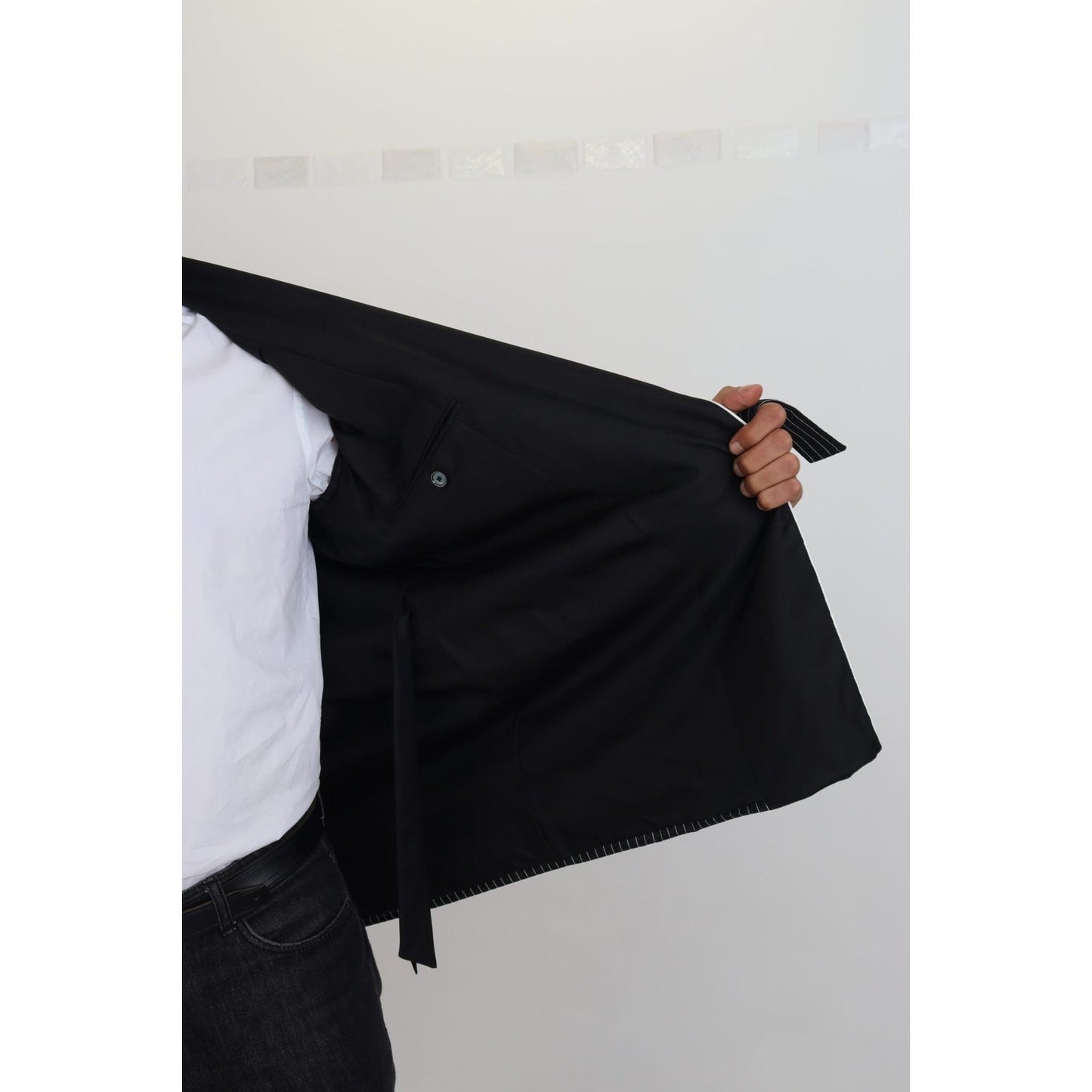 Dolce & Gabbana Elegant Silk-Lined Robe Jacket Dolce & Gabbana Black