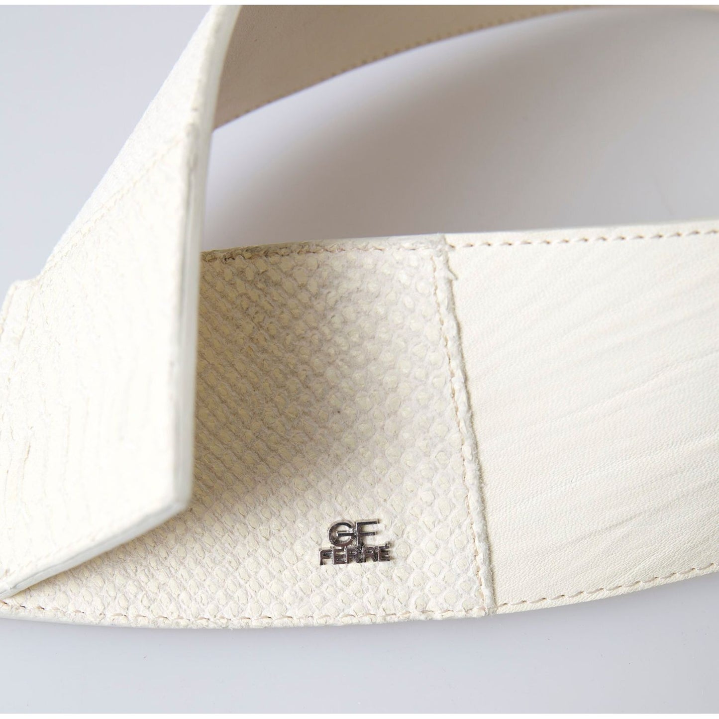 GF Ferre Chic Off White Snap Button Fashion Belt GF Ferre Light Gray