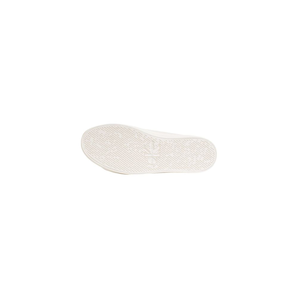 Sole of Calvin Klein Jeans Beige Suede Leather Sneaker for women, featuring textured design. Fall/Winter collection.