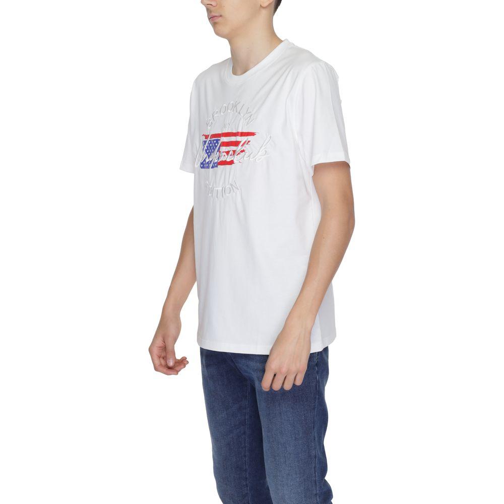 Man wearing Underclub white cotton t-shirt, spring/summer collection, featuring subtle graphic print; 100% cotton.