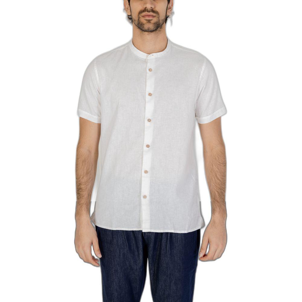 Hamaki-Ho white linen shirt for men, short-sleeved, perfect for spring and summer, made of 55% linen and 45% cotton.