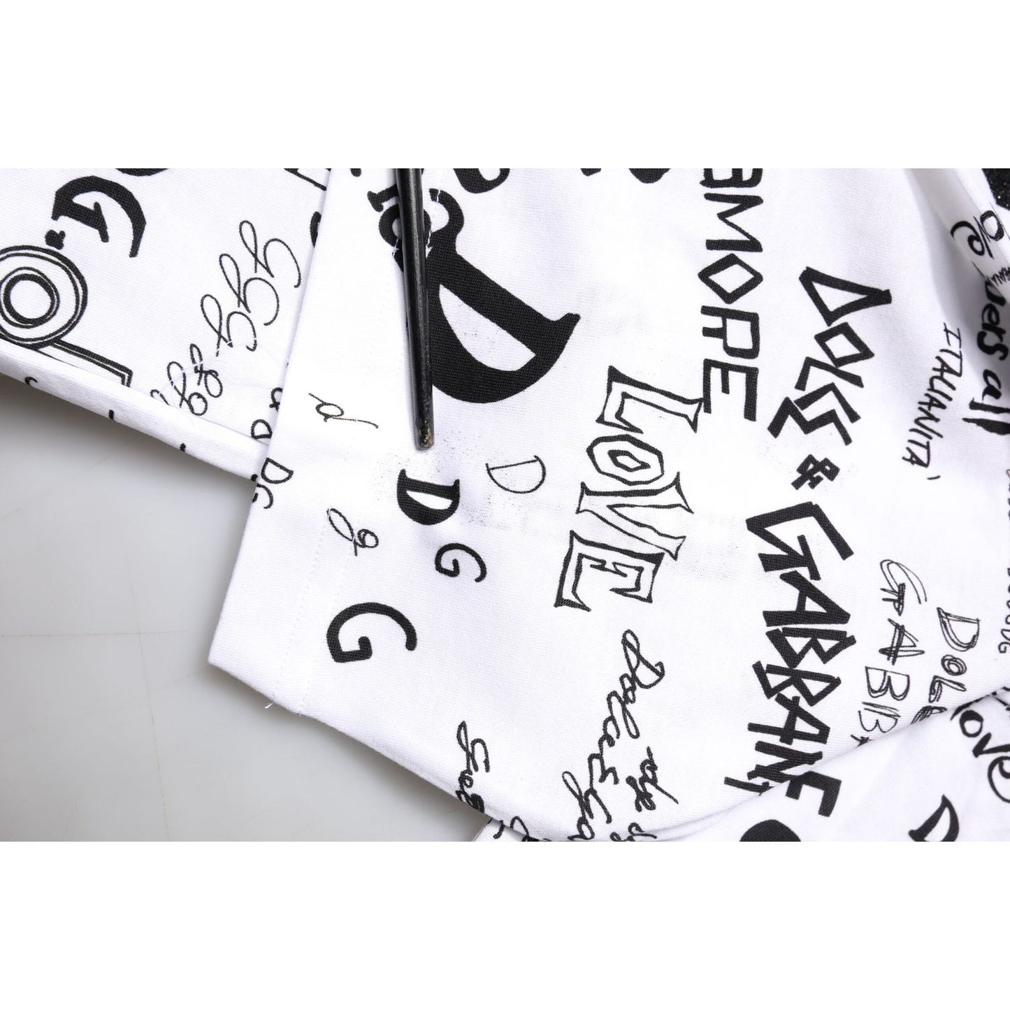 Dolce & Gabbana White Graffiti Print Cotton Crew Neck T-shirt TSH8115-46