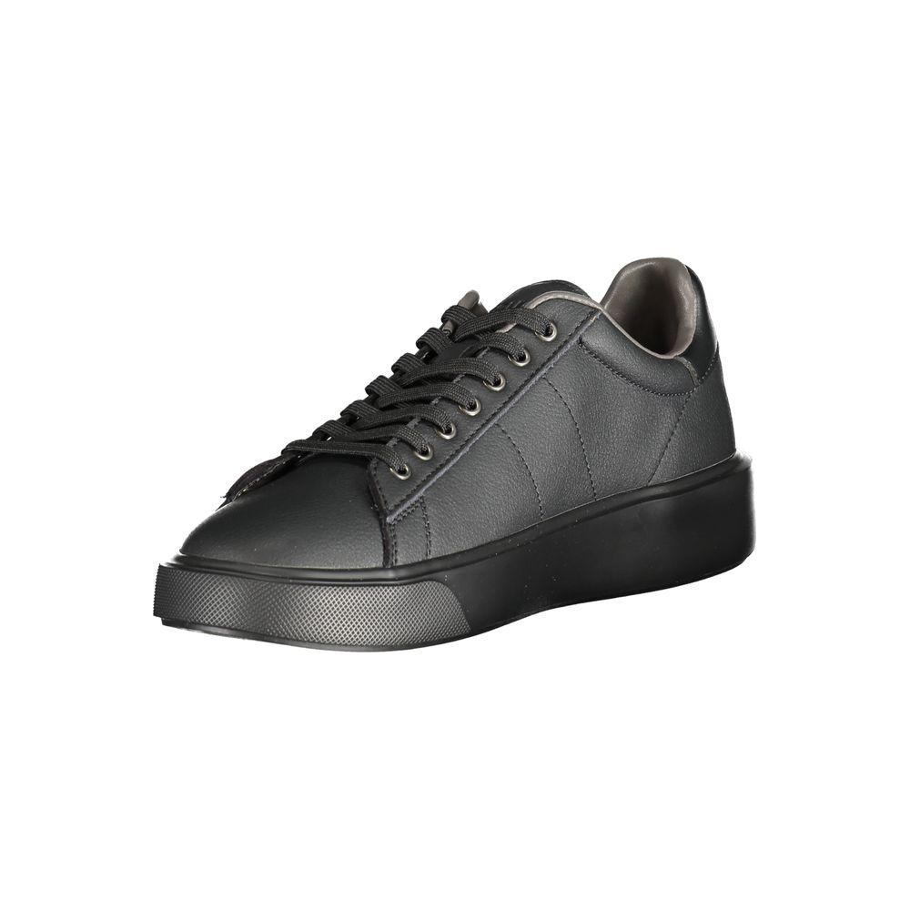 Blauer black polyester sneaker with laces, contrasting details, print design, and logo. Stylish sports shoe for comfort and fashion.