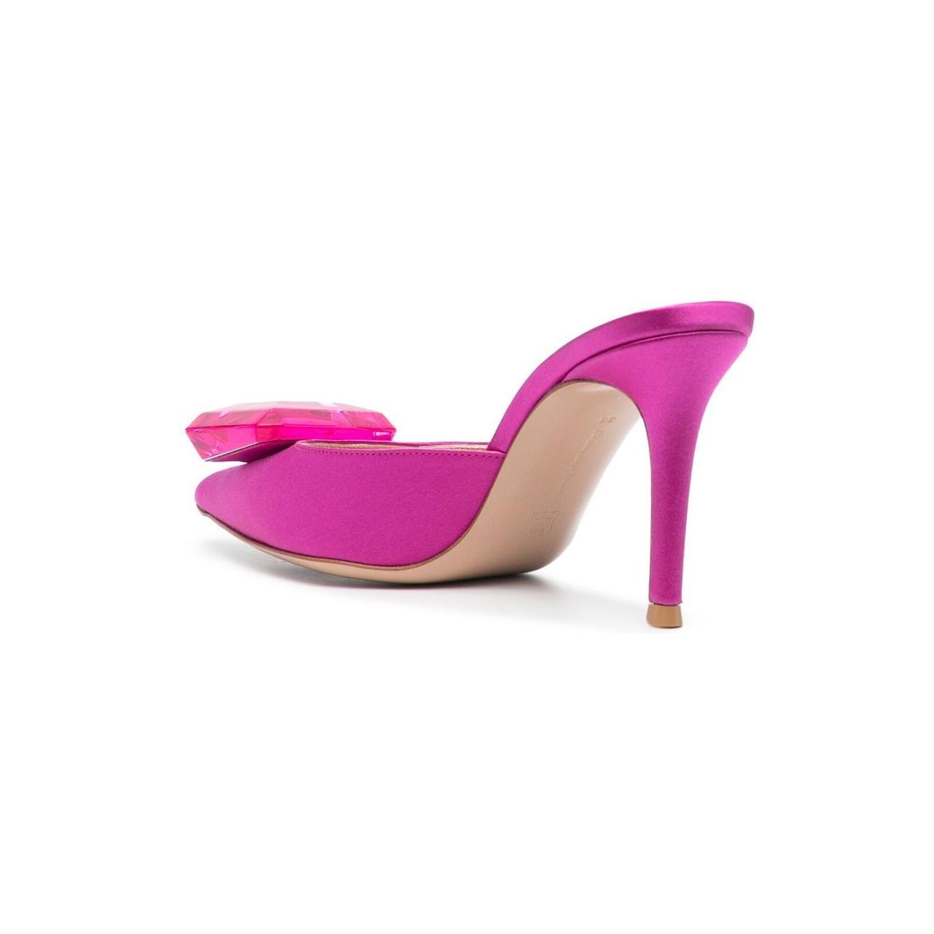 Gianvito Rossi With Heel Fuchsia