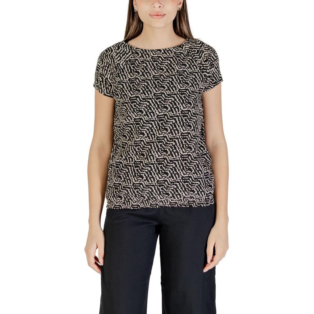 Street One black viscose shirt with short sleeves and printed pattern, perfect for versatile styling and comfort.