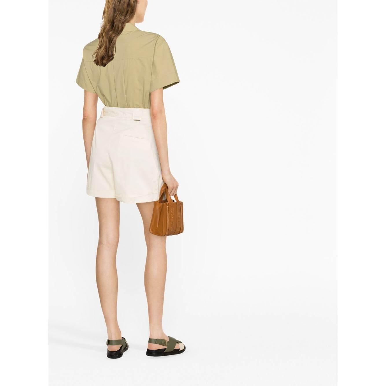 Front view with bag zipped and handles upright.