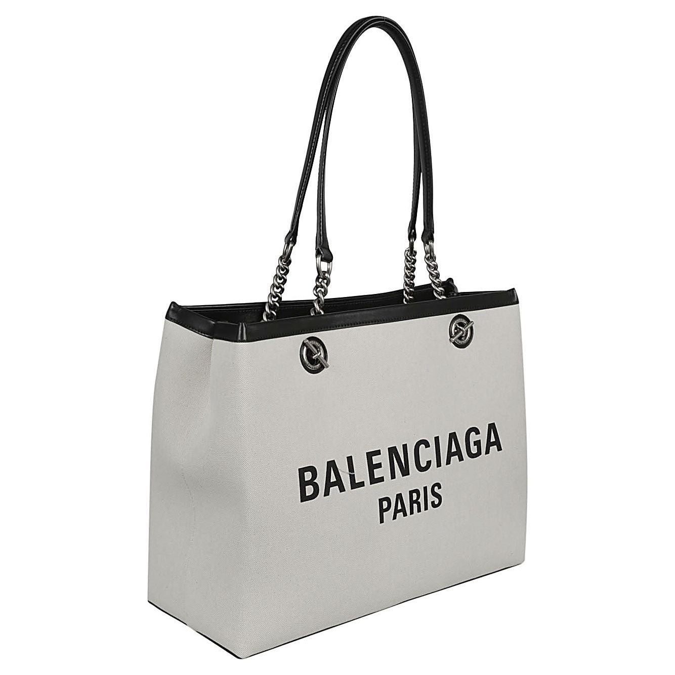 Front view with bag zipped and handles upright.
