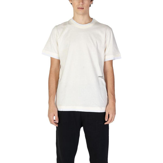Model wearing Underclub cream cotton t-shirt, men's fall/winter collection, 100% cotton, casual style.