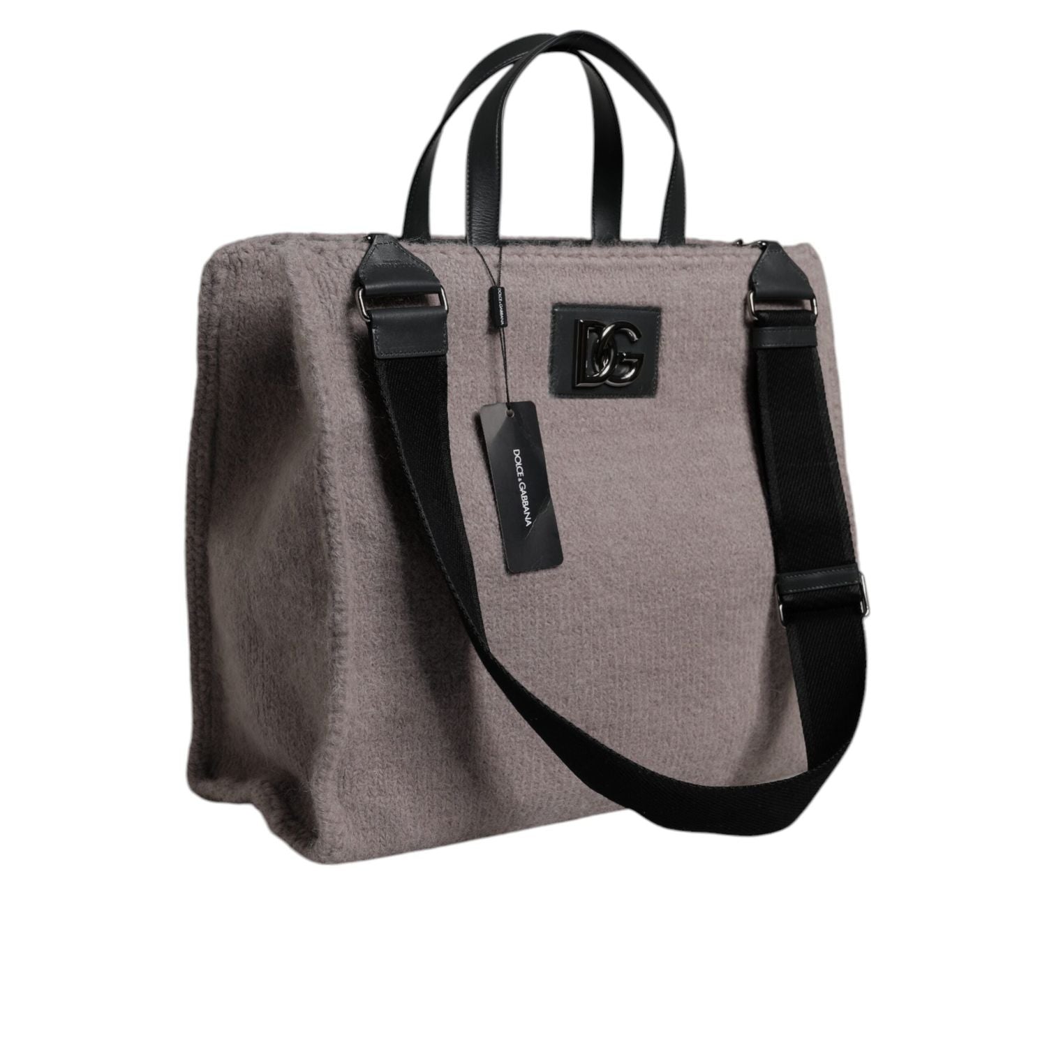 Front view with bag zipped and handles upright.
