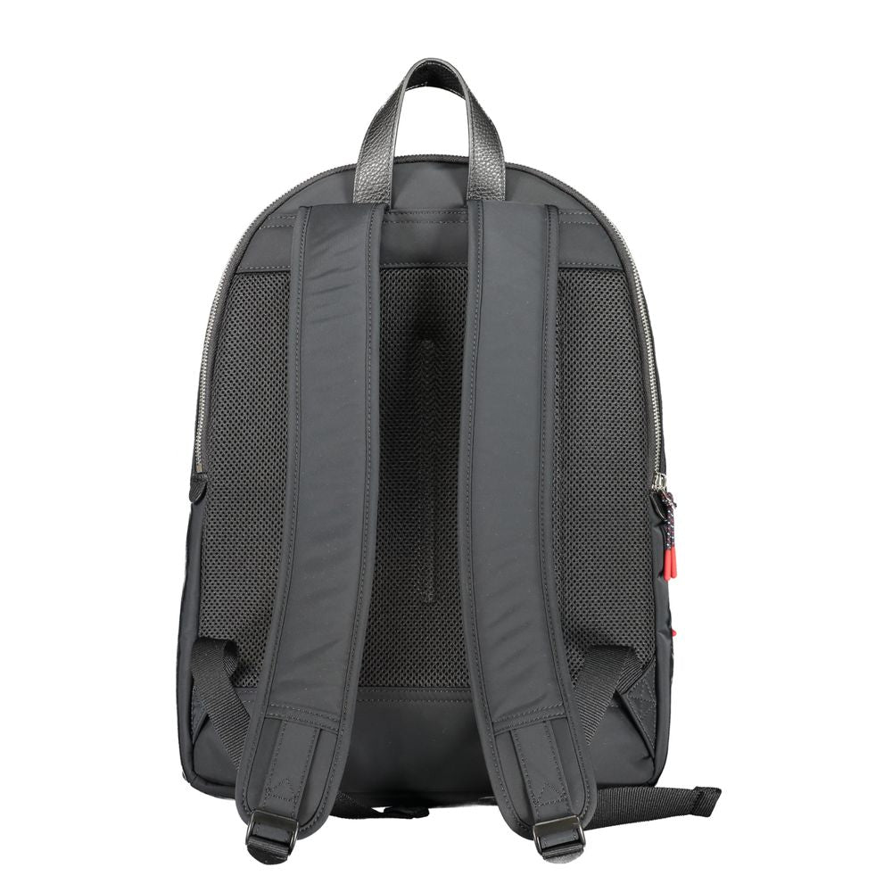 Front view with bag zipped and handles upright.
