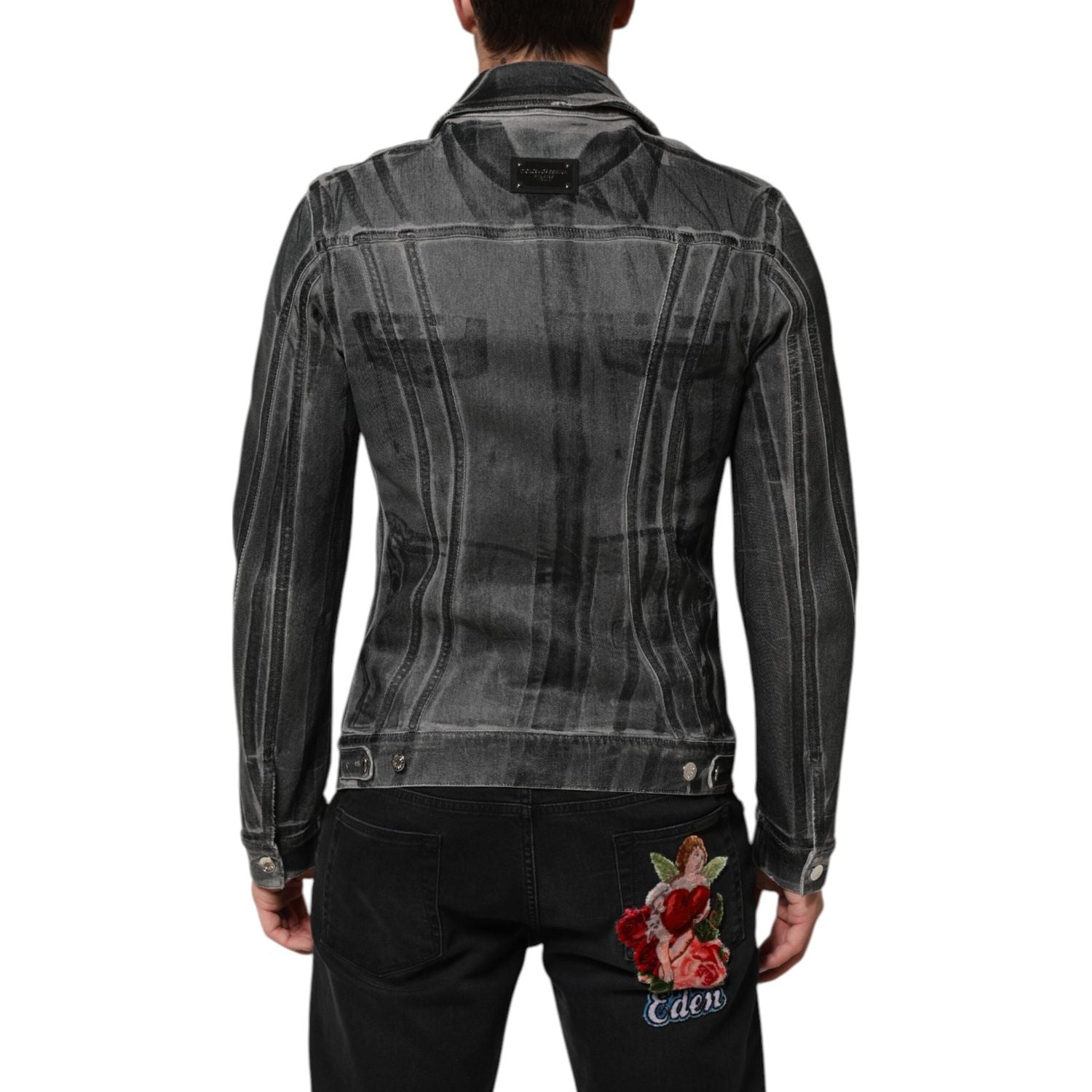 Front view with bag zipped and handles upright.