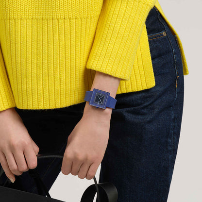 SWATCH Mod. SQUARELY BLACKLIGHT READY STOCKED WATCHES,Wristwatch
